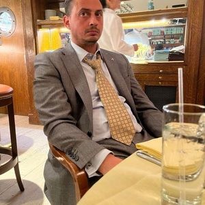 Meet your Posher, Peter